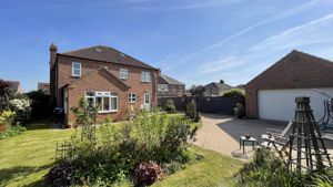 Photo 2- click for photo gallery